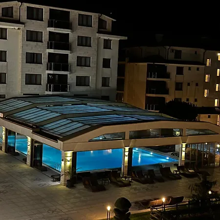 Perfect Sea And Pool View Long Shkorpilovtsi