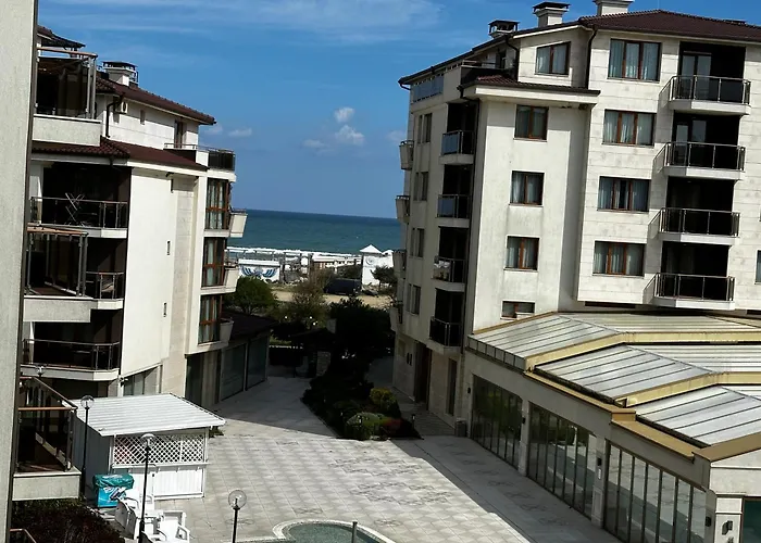 Perfect Sea And Pool View Long Appartement Shkorpilovtsi