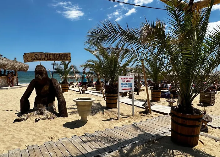 Perfect Sea And Pool View Long *