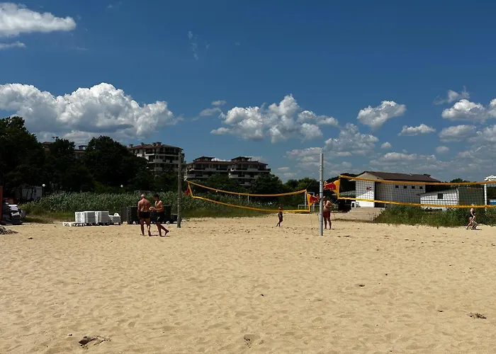 Perfect Sea And Pool View Long