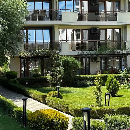 Perfect Sea And Pool View Long *