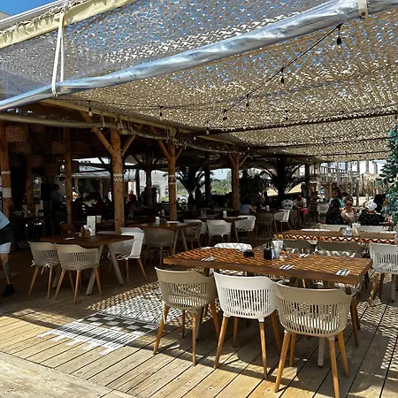 Perfect Sea And Pool View Long アパート シュコルピロフツ