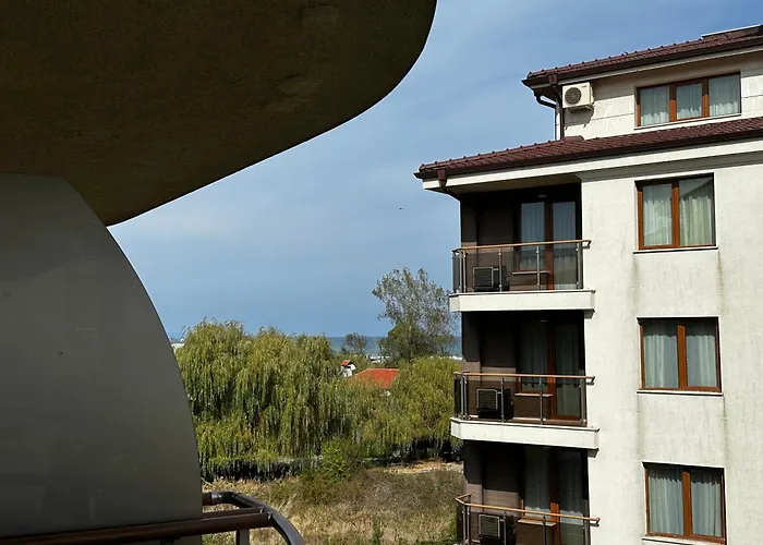 Perfect Sea And Pool View Long Appartement