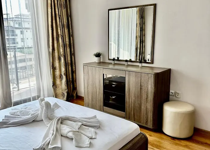 Perfect Sea And Pool View Long Appartement Shkorpilovtsi